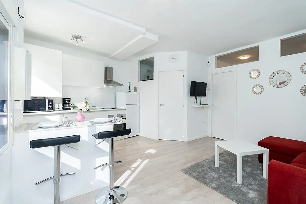 Cabopino Port Modern 2 Bedroom Apartment Marbella